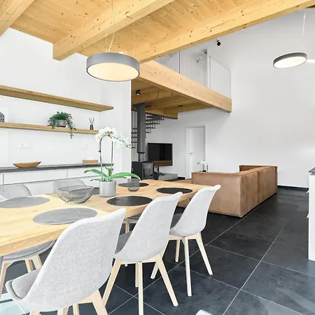 3 Bedroom House With Terrace By Mountain Ways Daire *